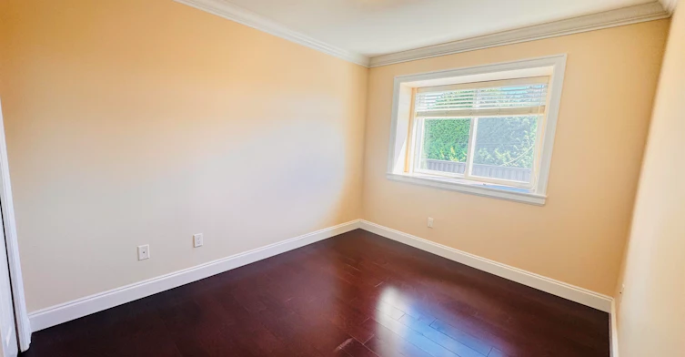 700 W 68th Avenue, Vancouver, BC, V6P 2T9 - 7