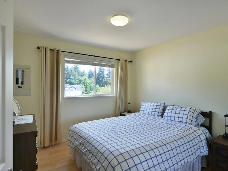 6317 Samron Road, Sechelt, BC, V7Z 0N6 - 19