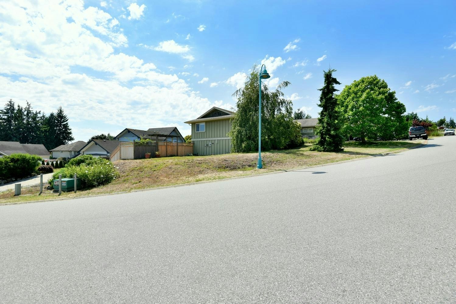 6317 Samron Road, Sechelt, BC, V7Z 0N6 - 25