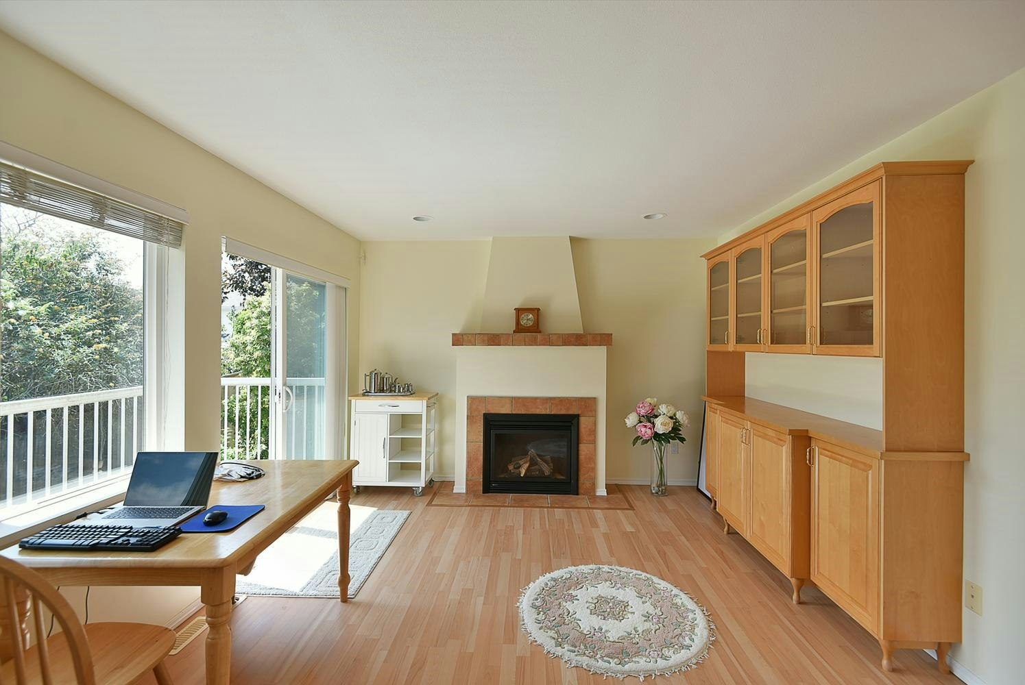 6317 Samron Road, Sechelt, BC, V7Z 0N6 - 11