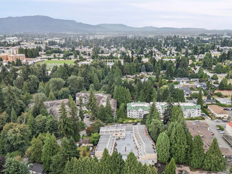 4-33293 E Bourquin Crescent, Abbotsford, BC, V2S 1Y2 - 34
