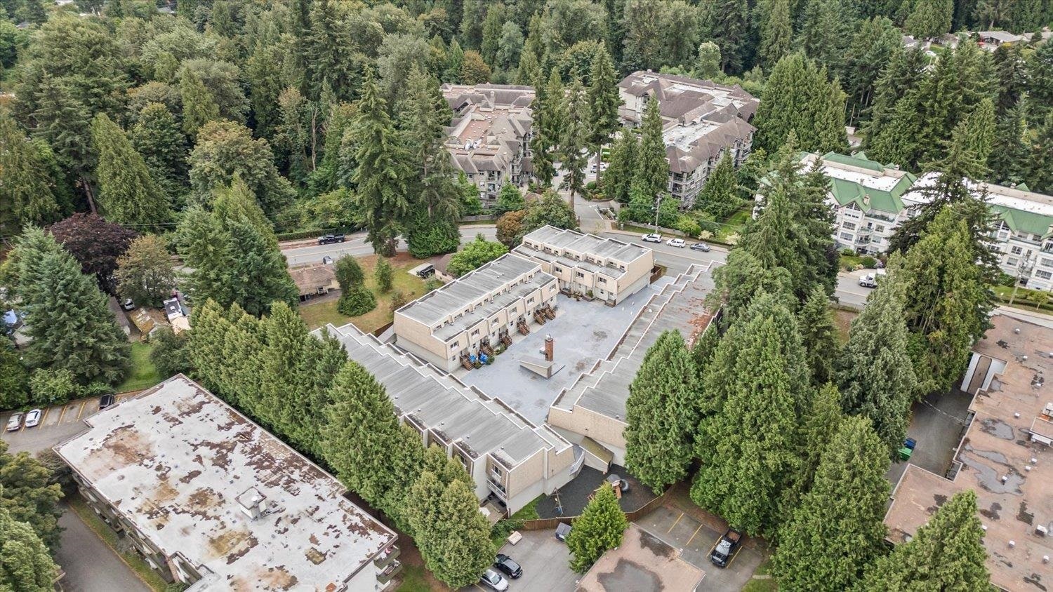 4-33293 E Bourquin Crescent, Abbotsford, BC, V2S 1Y2 - 33