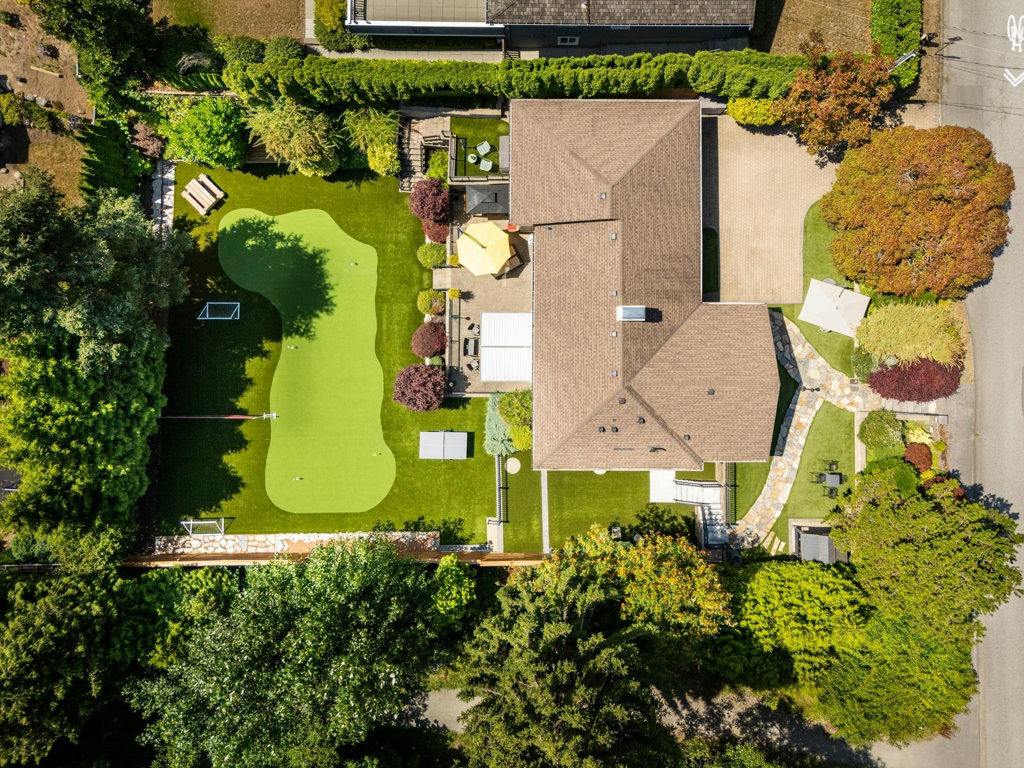 1924 Fulton Avenue, West Vancouver, BC, V7V 1S9