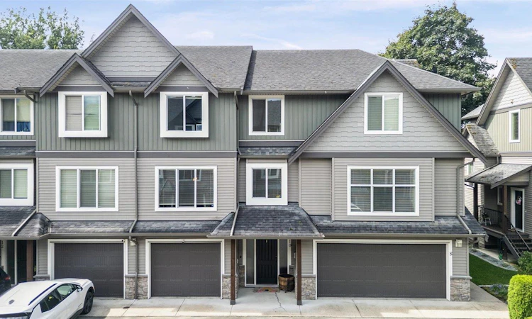 10-1609 Agassiz Rosedale No 9 Highway