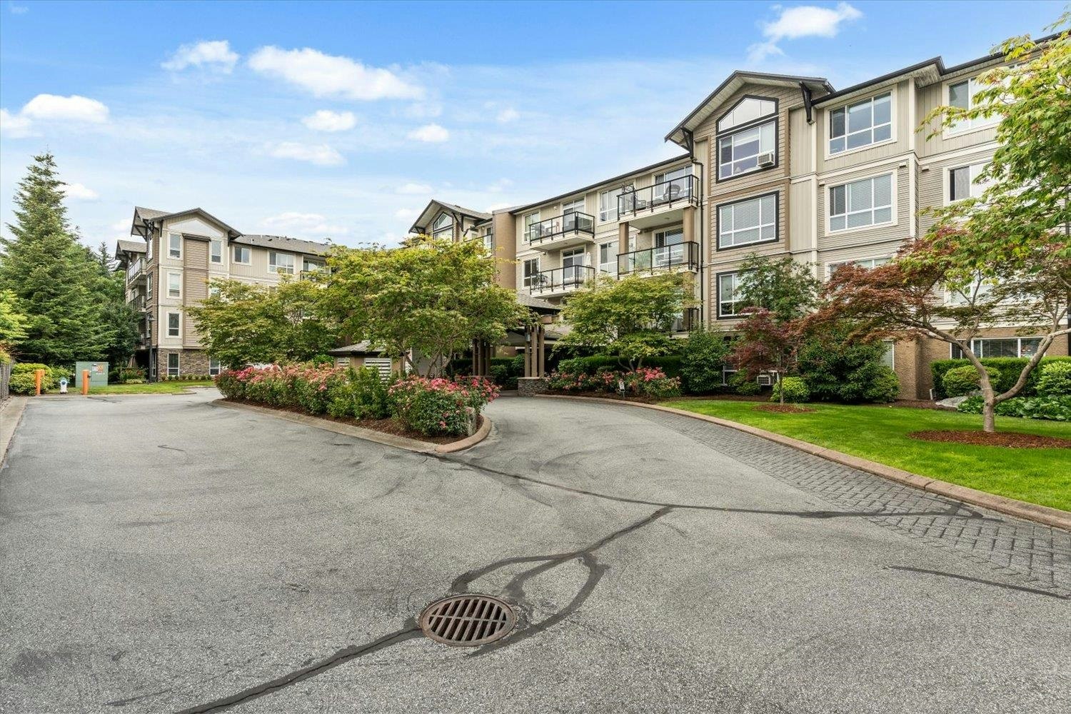 208-32729 Garibaldi Drive, Abbotsford, BC, V2T 0A6