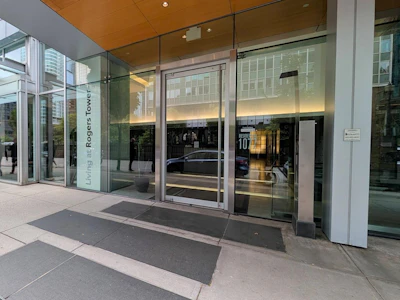 3404-1077 W Cordova Street - 3