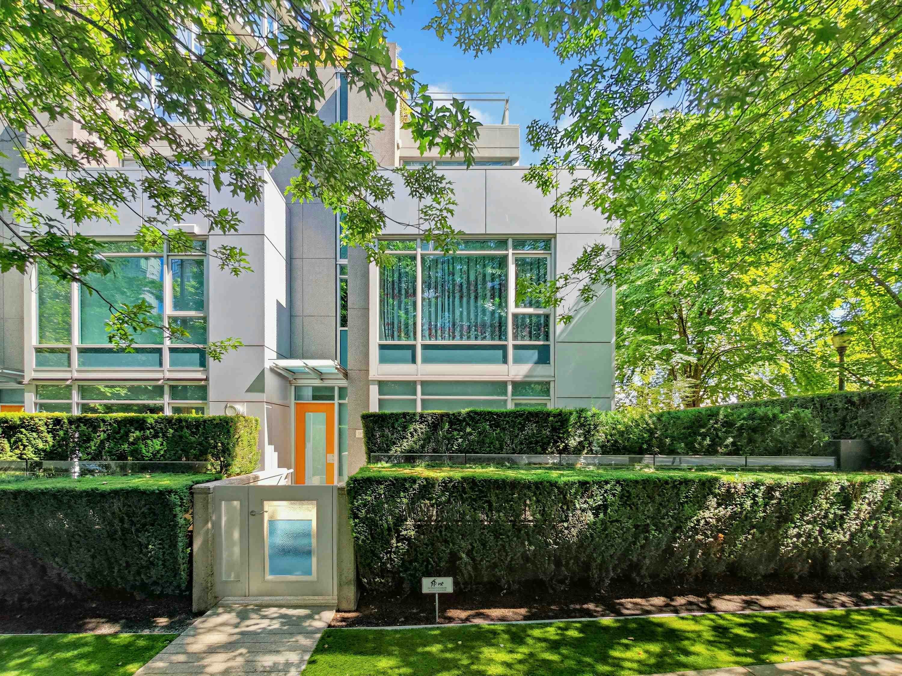 1211 W Cordova Street, Vancouver, BC, V6C 3P9