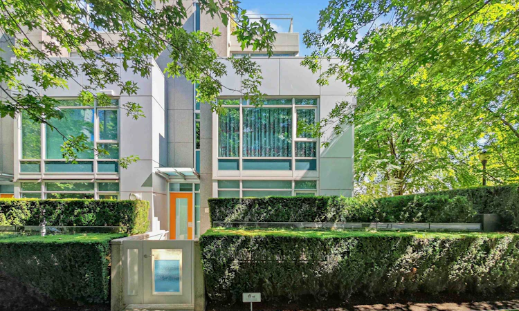 1211 W Cordova Street