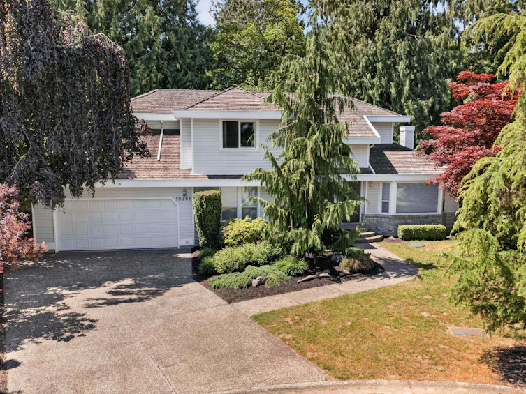 19766 43 Avenue, Langley, BC, V3A 8G1