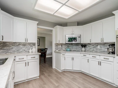 19766 43 Avenue - 4