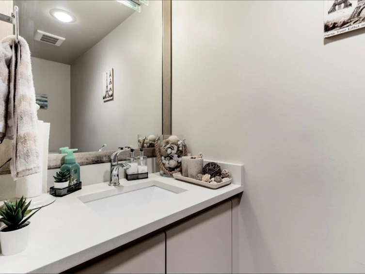 204-3188 Camosun Street, Vancouver, BC, V6R 3X1 - 7