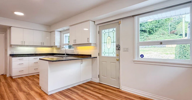 555 Stevens Drive, West Vancouver, BC, V7S 1E1 - 14