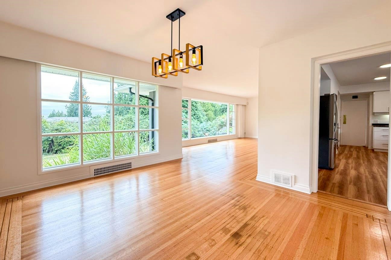 555 Stevens Drive, West Vancouver, BC, V7S 1E1 - 12