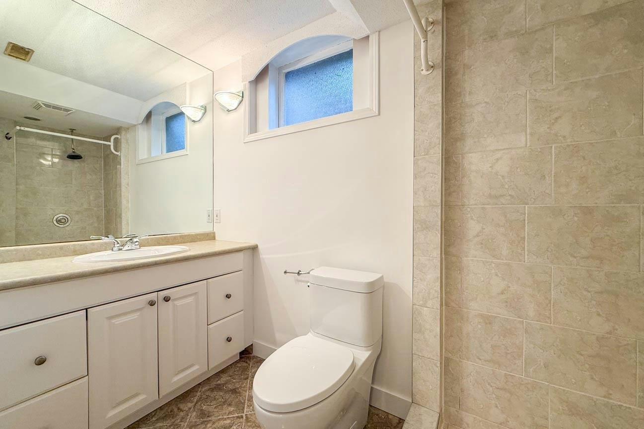 555 Stevens Drive, West Vancouver, BC, V7S 1E1 - 35