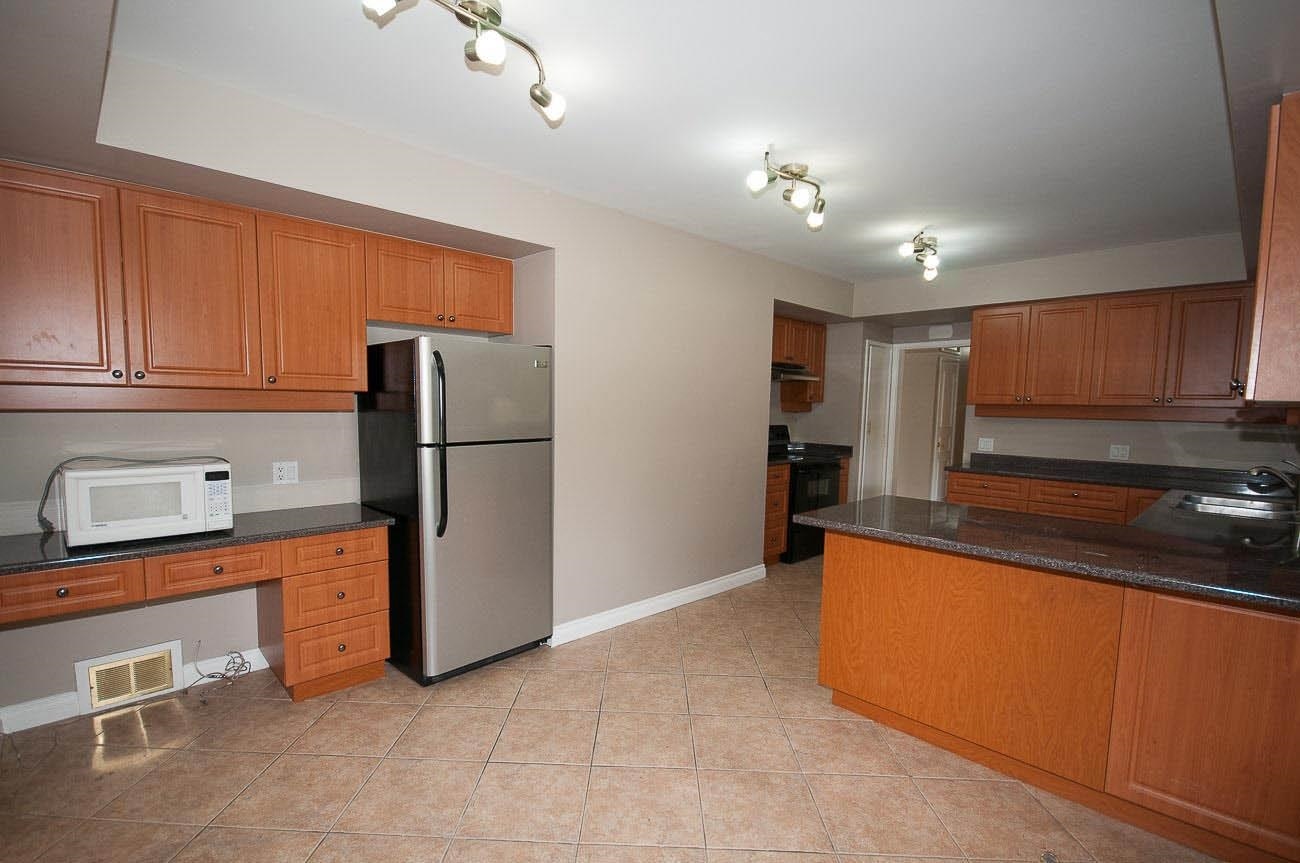 555 Stevens Drive, West Vancouver, BC, V7S 1E1 - 4