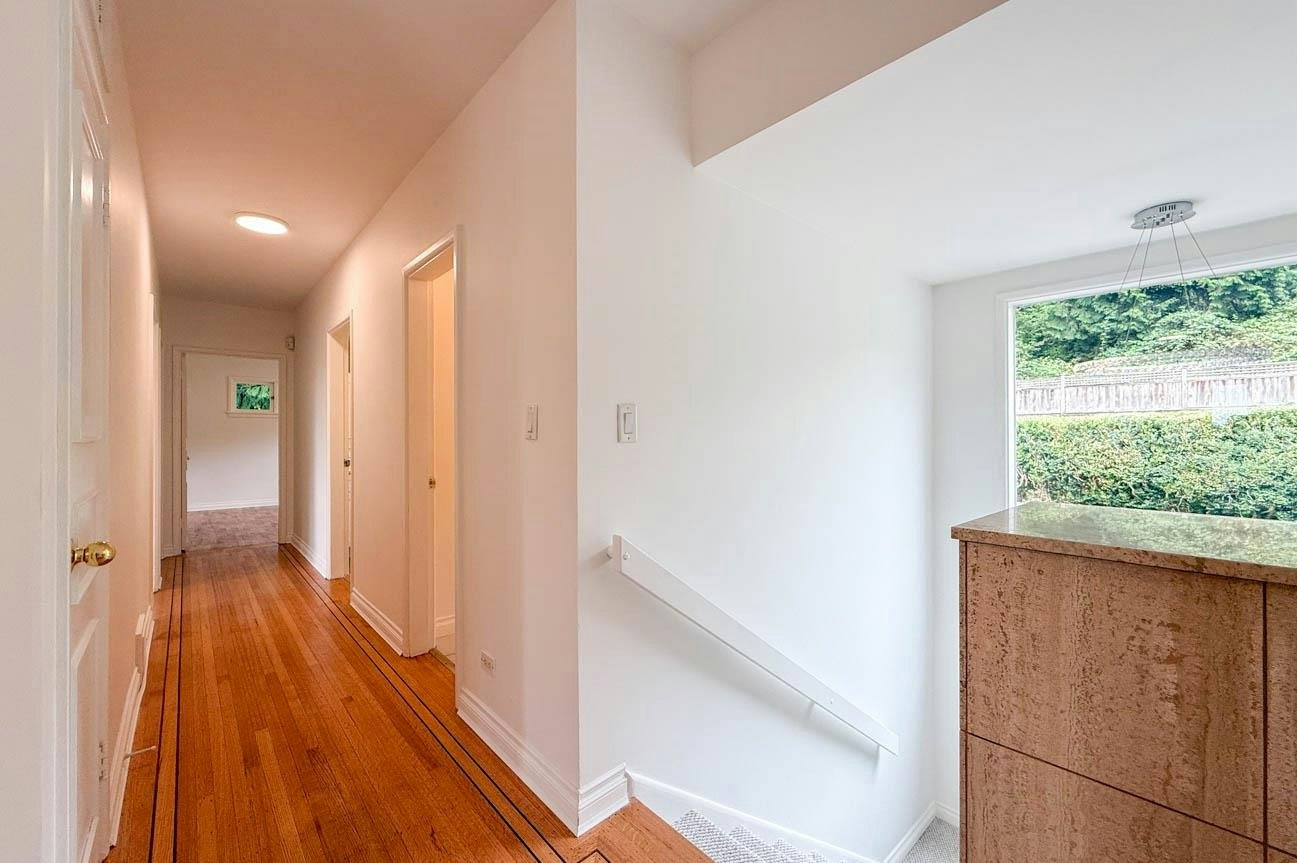 555 Stevens Drive, West Vancouver, BC, V7S 1E1 - 19