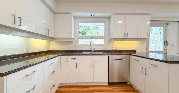 555 Stevens Drive, West Vancouver, BC, V7S 1E1 - 16