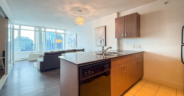 2113-610 Granville Street, Vancouver, BC, V6C 3T3 - 4