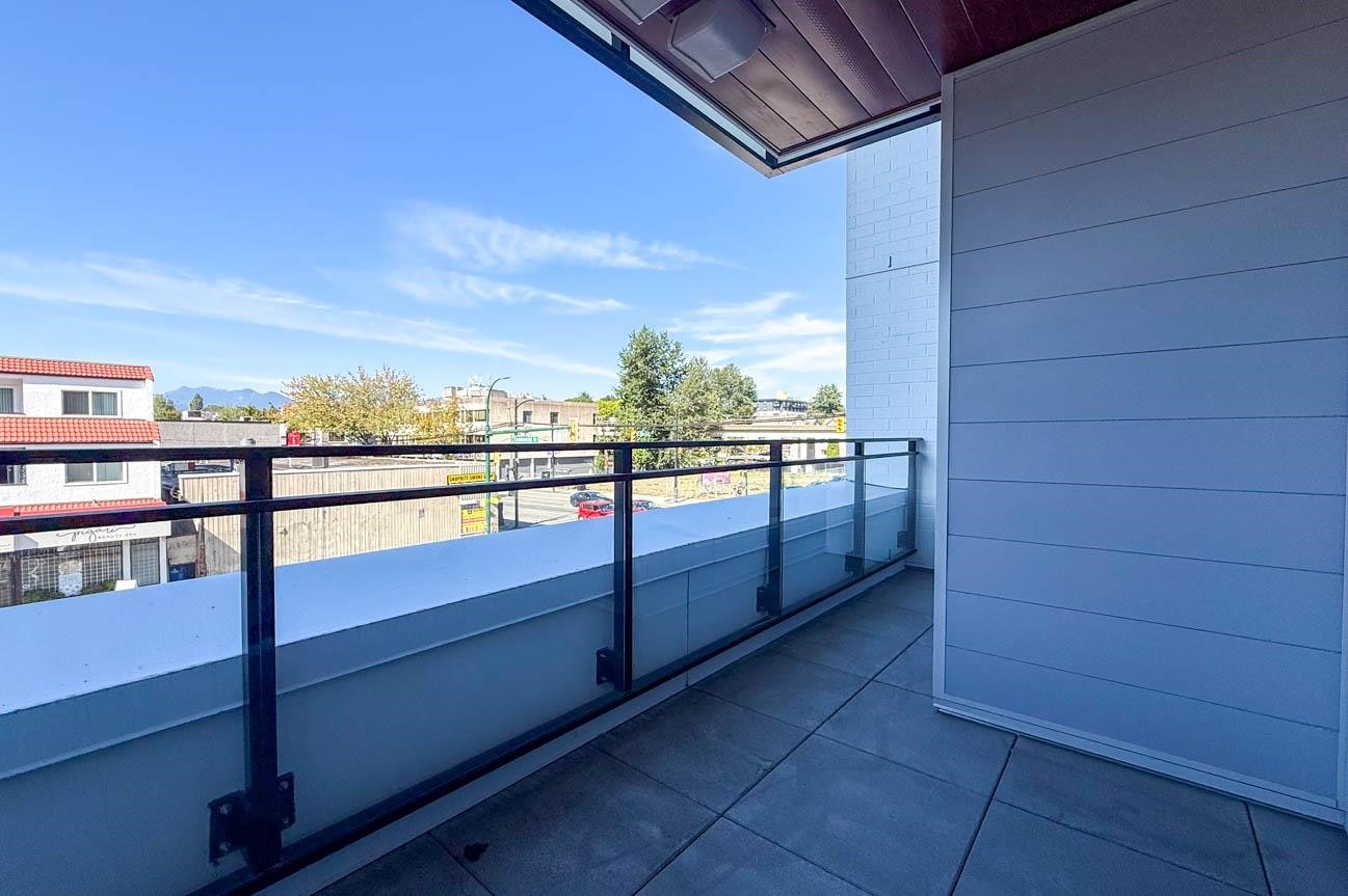 204-1680 E 12th Avenue, Vancouver, BC, V5N 0K9 - 9