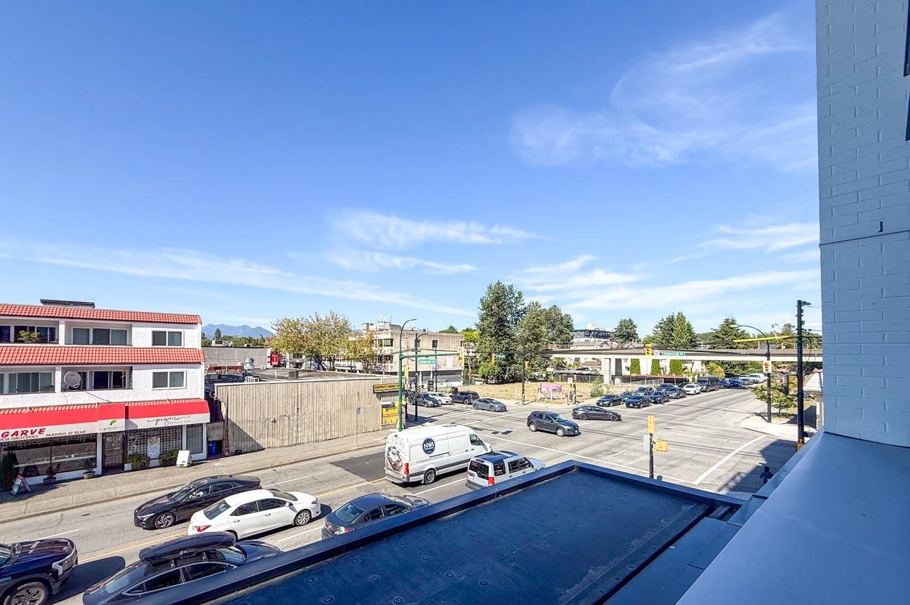 204-1680 E 12th Avenue, Vancouver, BC, V5N 0K9 - 12