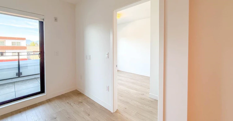 204-1680 E 12th Avenue, Vancouver, BC, V5N 0K9 - 19