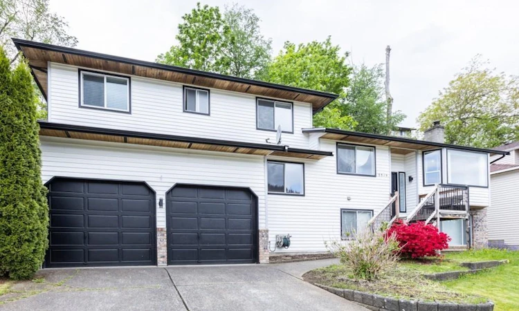 2319 Woodstock Drive