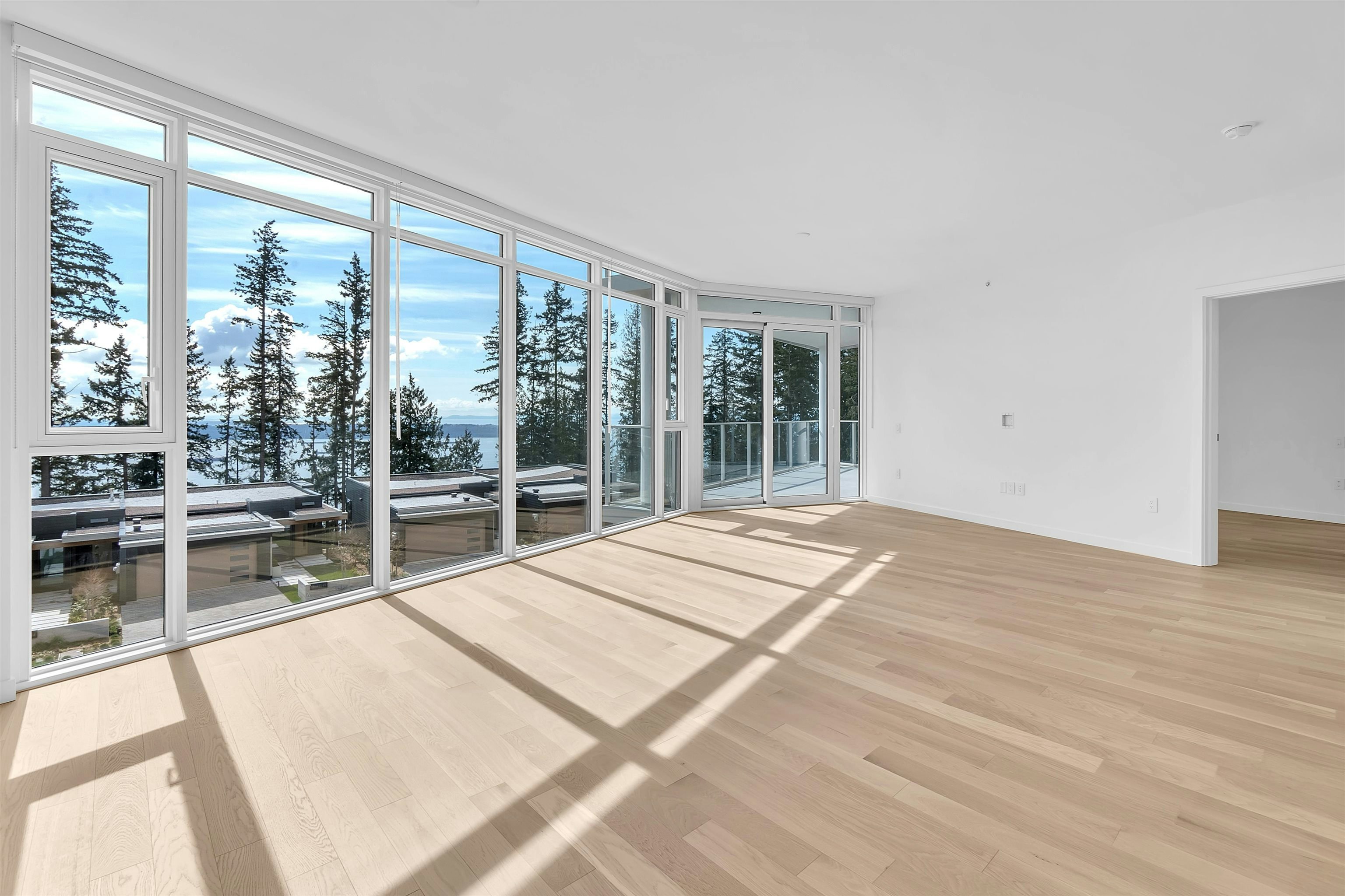403-3963 Uplands Way, West Vancouver, BC, V7S 0B7 - 4