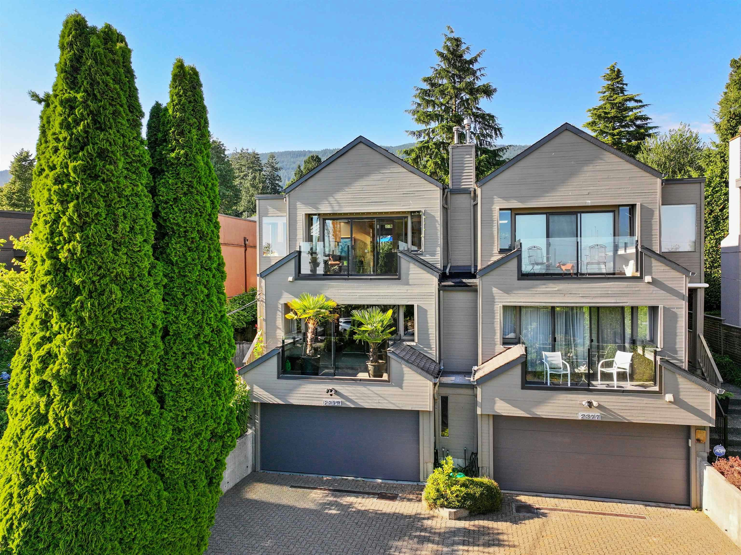 2379 Marine Drive, West Vancouver, BC, V7V 1K9