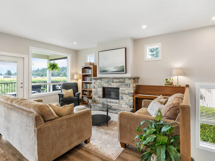 10392 Wedgewood Drive, Chilliwack, BC, V2P 6B9 - 4