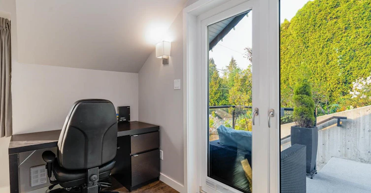 B-420 Tempe Crescent, North Vancouver, BC, V7N 1E6 - 6
