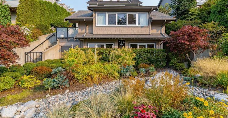 B-420 Tempe Crescent, North Vancouver, BC, V7N 1E6 - 4