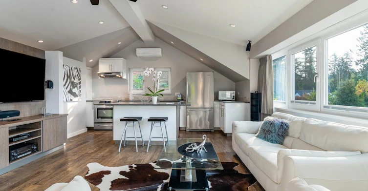B-420 Tempe Crescent, North Vancouver, BC, V7N 1E6 - 7