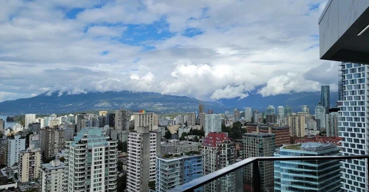 3x02-889 Pacific Street, Vancouver, BC, V6Z 1C3 - 2