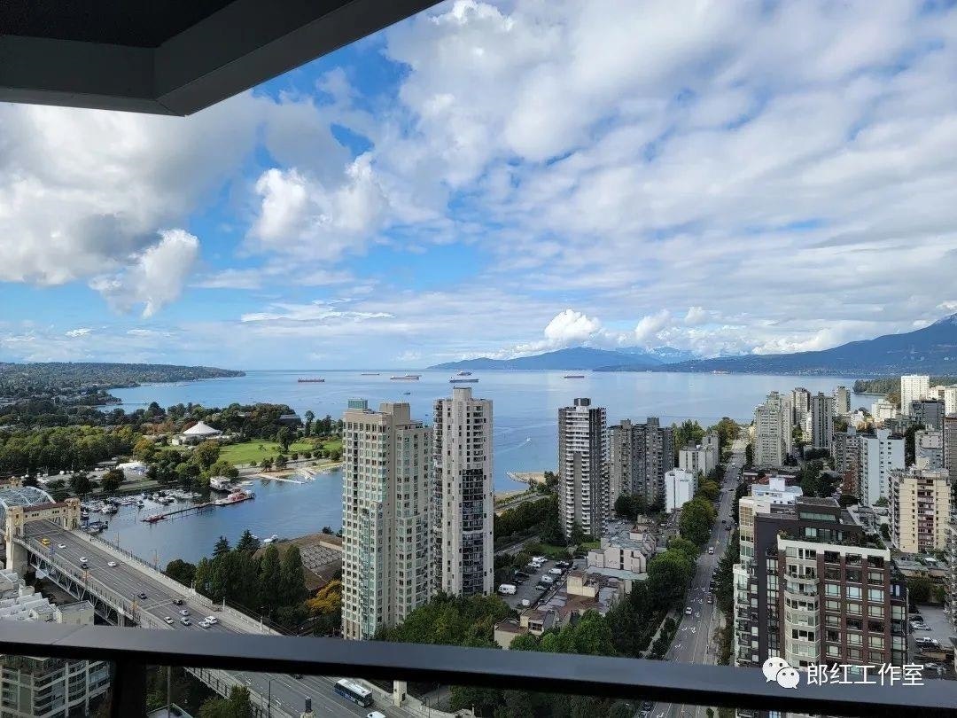 3x02-889 Pacific Street, Vancouver, BC, V6Z 1C3