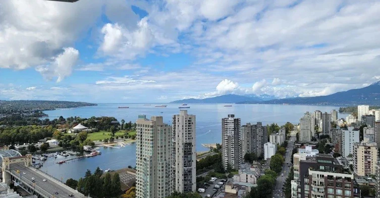 3x02-889 Pacific Street, Vancouver, BC, V6Z 1C3