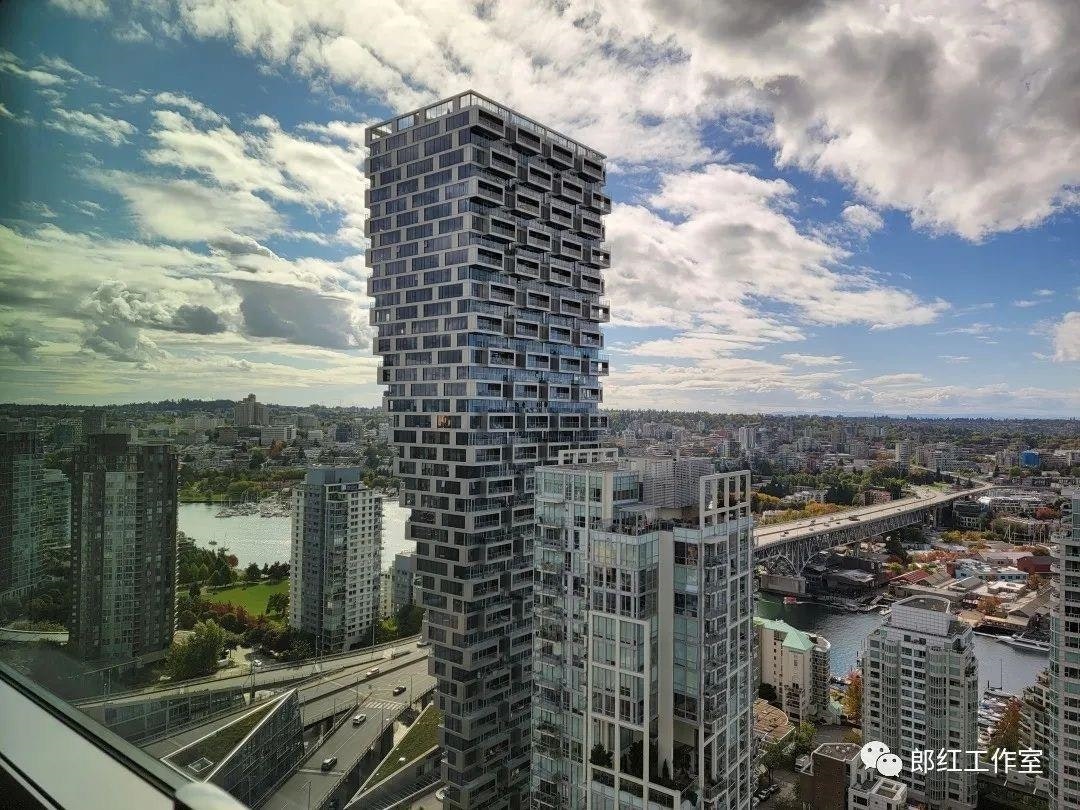 3x02-889 Pacific Street, Vancouver, BC, V6Z 1C3 - 3