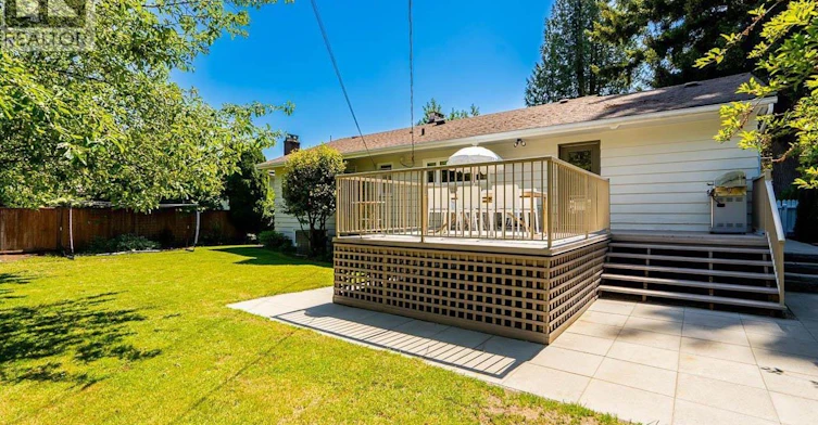 2784 Crescentview Drive, North Vancouver, BC, V7R 2V1 - 11