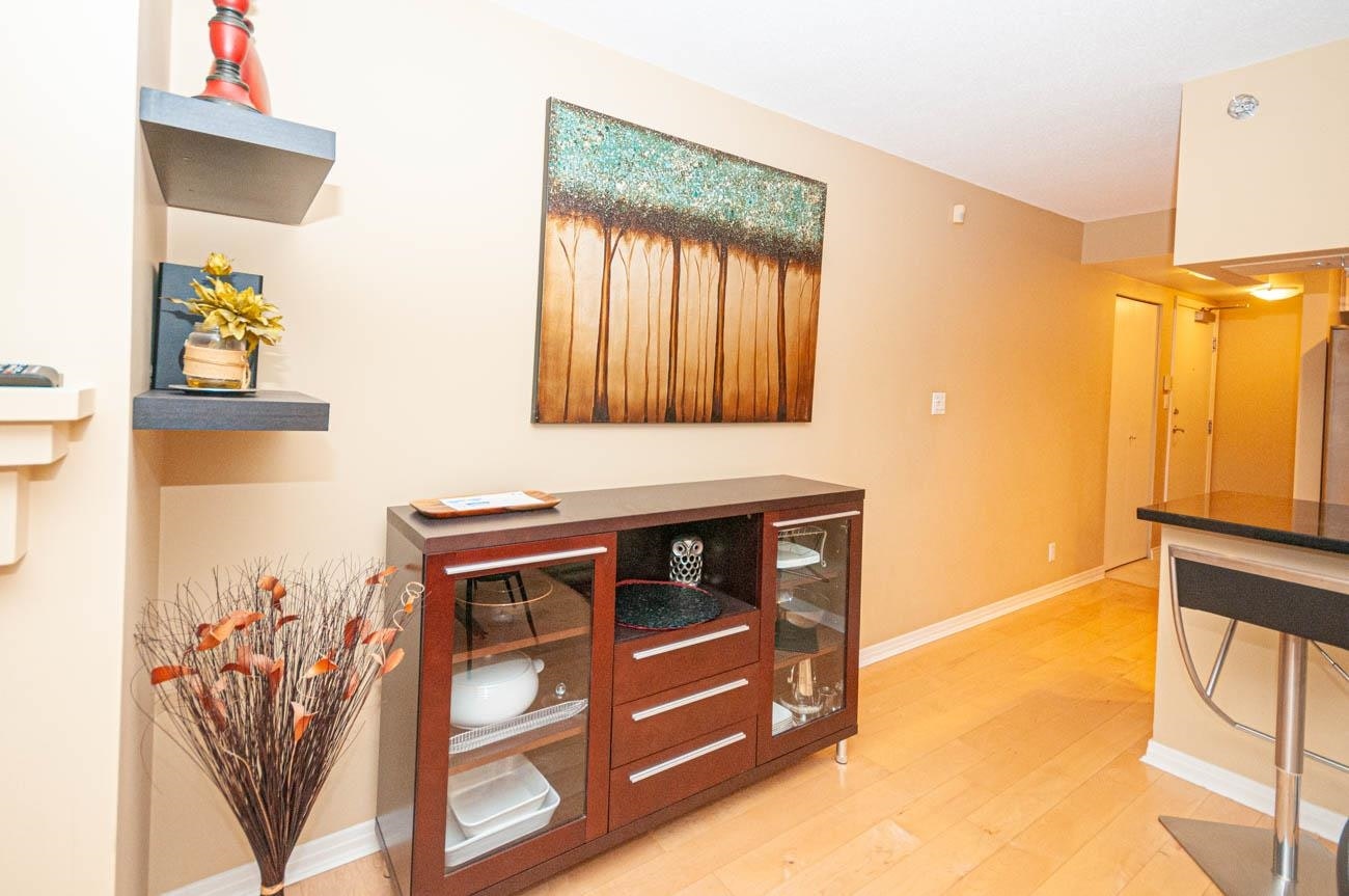 1605-1199 Marinaside Crescent, Vancouver, BC, V6Z 2Y2 - 9