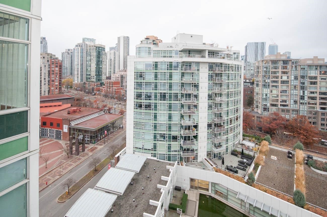 1605-1199 Marinaside Crescent, Vancouver, BC, V6Z 2Y2 - 13