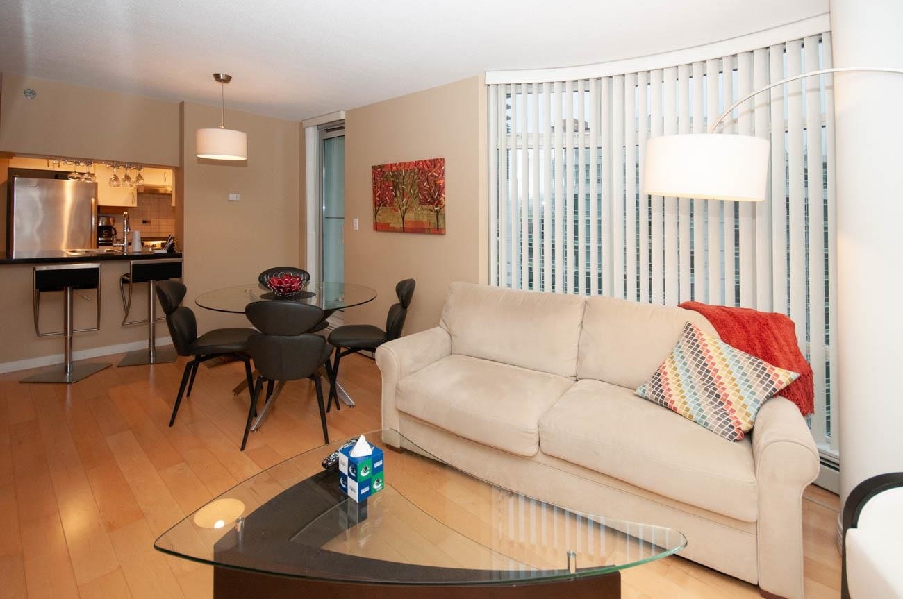 1605-1199 Marinaside Crescent, Vancouver, BC, V6Z 2Y2 - 7