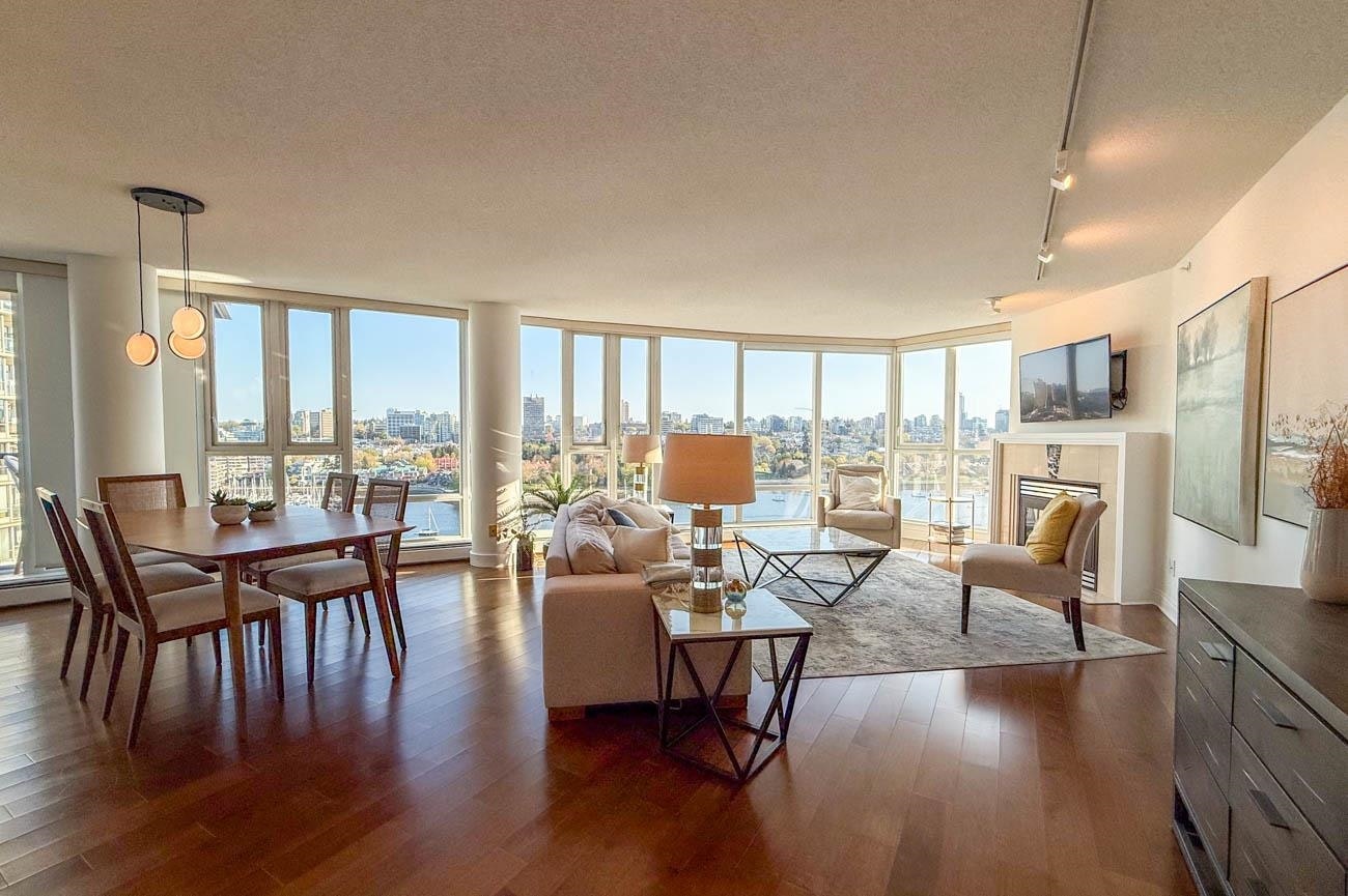 1702-1383 Marinaside Crescent, Vancouver, BC, V6Z 2W9 - 5