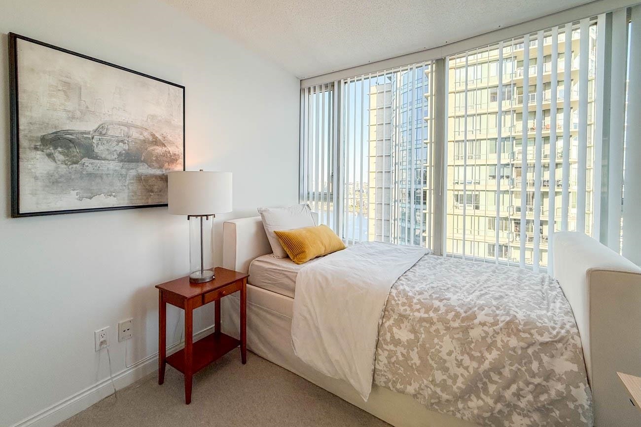 1702-1383 Marinaside Crescent, Vancouver, BC, V6Z 2W9 - 25