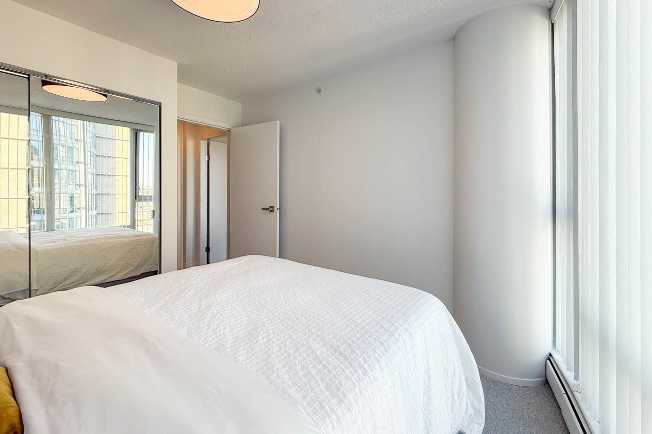 1702-1383 Marinaside Crescent, Vancouver, BC, V6Z 2W9 - 32
