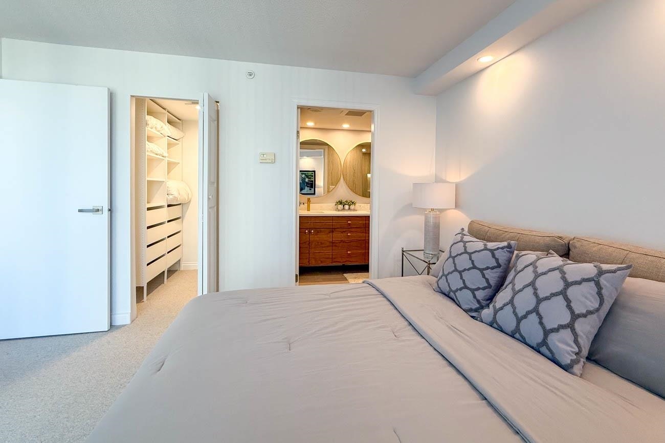 1702-1383 Marinaside Crescent, Vancouver, BC, V6Z 2W9 - 38