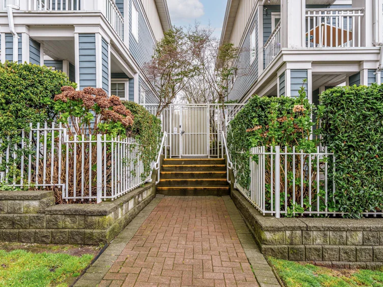 49-123 Seventh Street, New Westminster, BC, V3M 6Y2 - 24