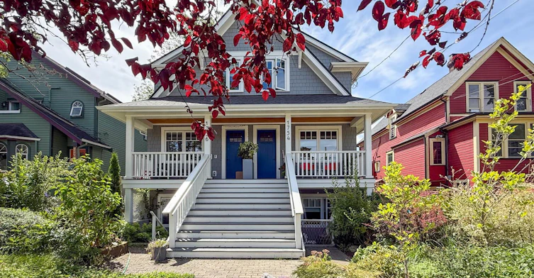 1754 Graveley Street, Vancouver, BC, V5L 3B1 - 2