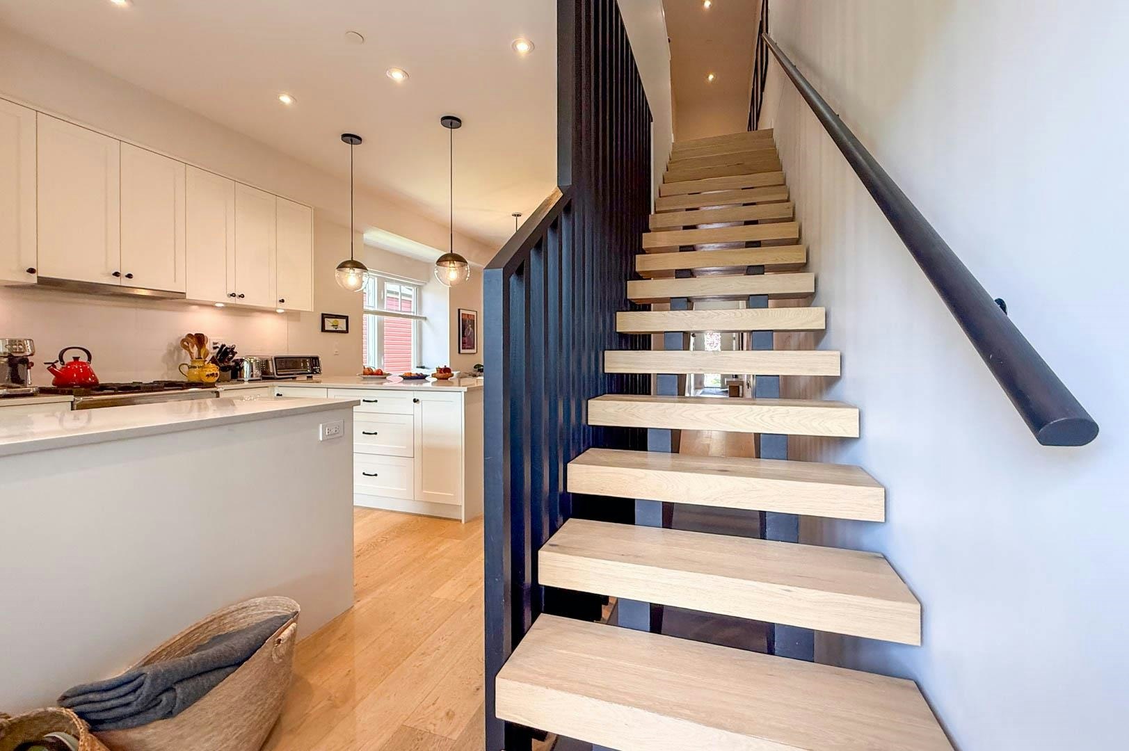 1754 Graveley Street, Vancouver, BC, V5L 3B1 - 23