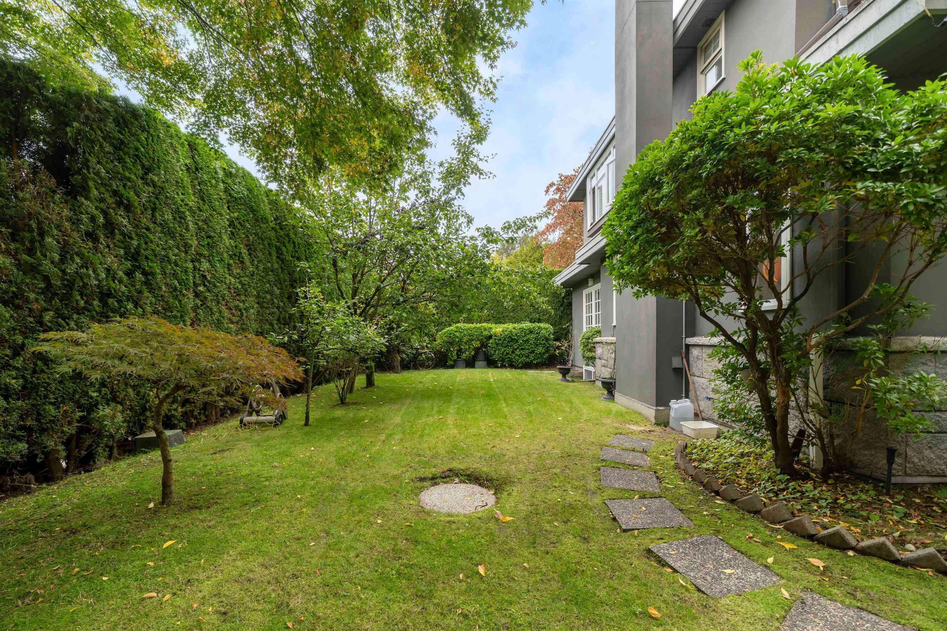 2087 W 18th Avenue, Vancouver, BC, V6J 2N7 - 31
