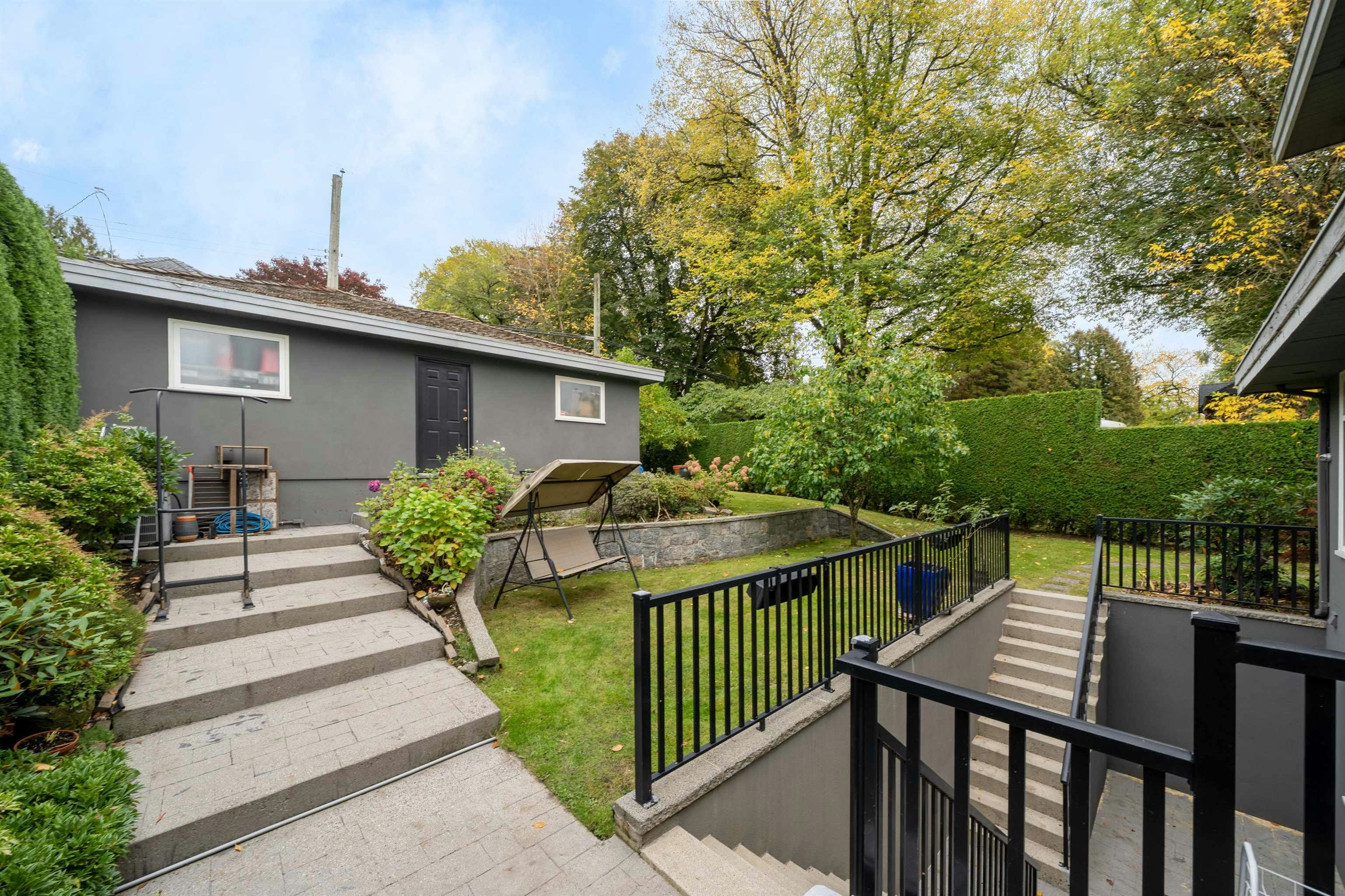 2087 W 18th Avenue, Vancouver, BC, V6J 2N7 - 29