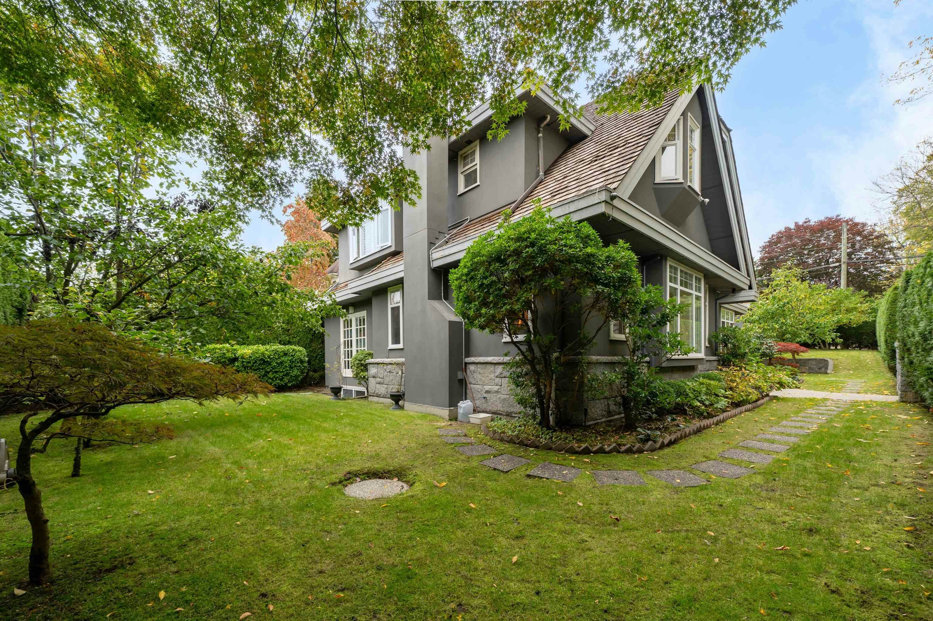 2087 W 18th Avenue, Vancouver, BC, V6J 2N7 - 32
